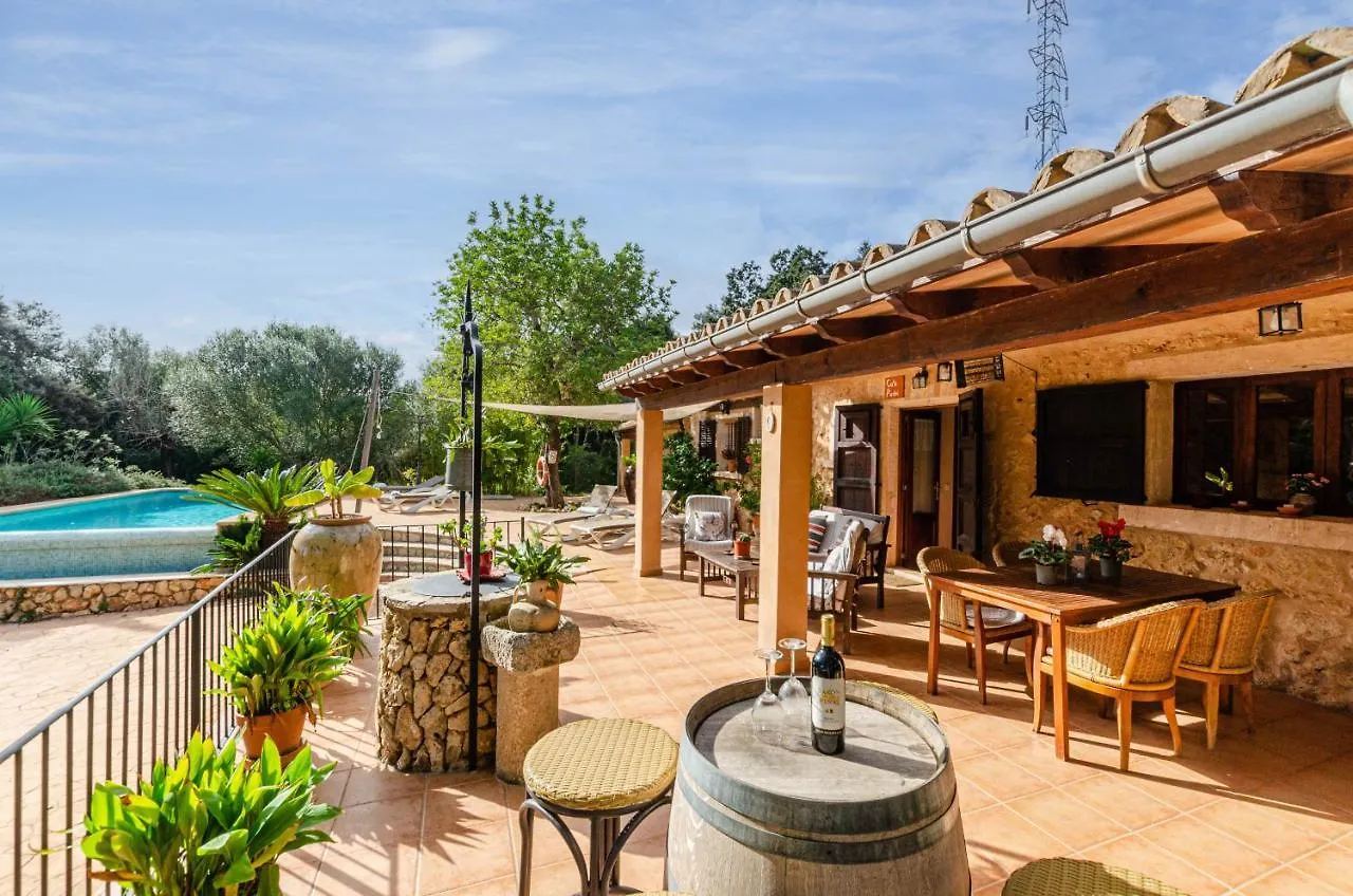 Yourhouse Cas Padri De Inca 0*, Inca (Mallorca)